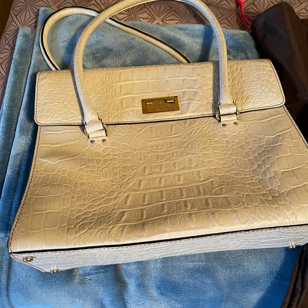 Kate spade Mock Crocodile (off white/cream) structured bag